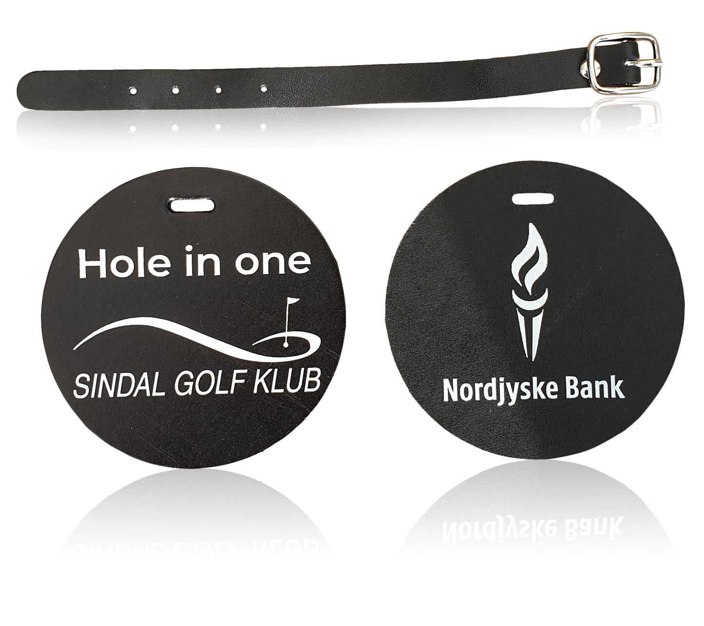 Bagmærke i sort læder med rem, rund